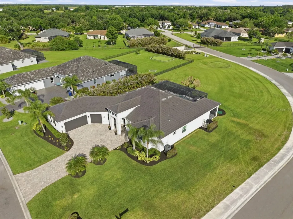 16023 39th Glen E Parrish FL 34219