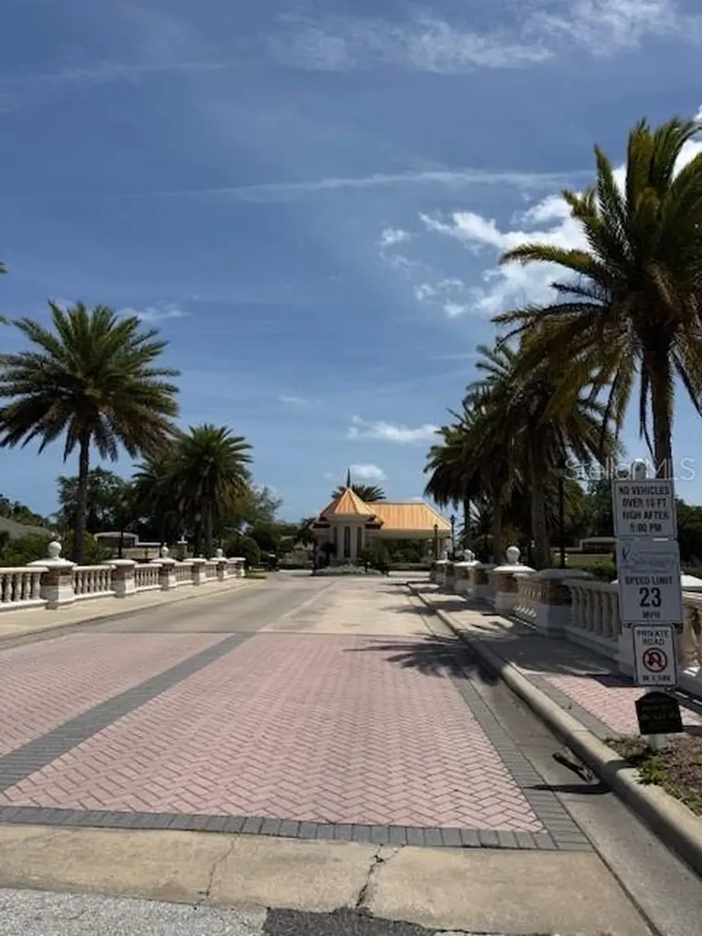 75 Old Oak Drive S Palm Coast FL 32137