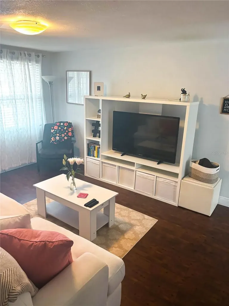 4415 John Bell Jr Drive Tampa FL 33610