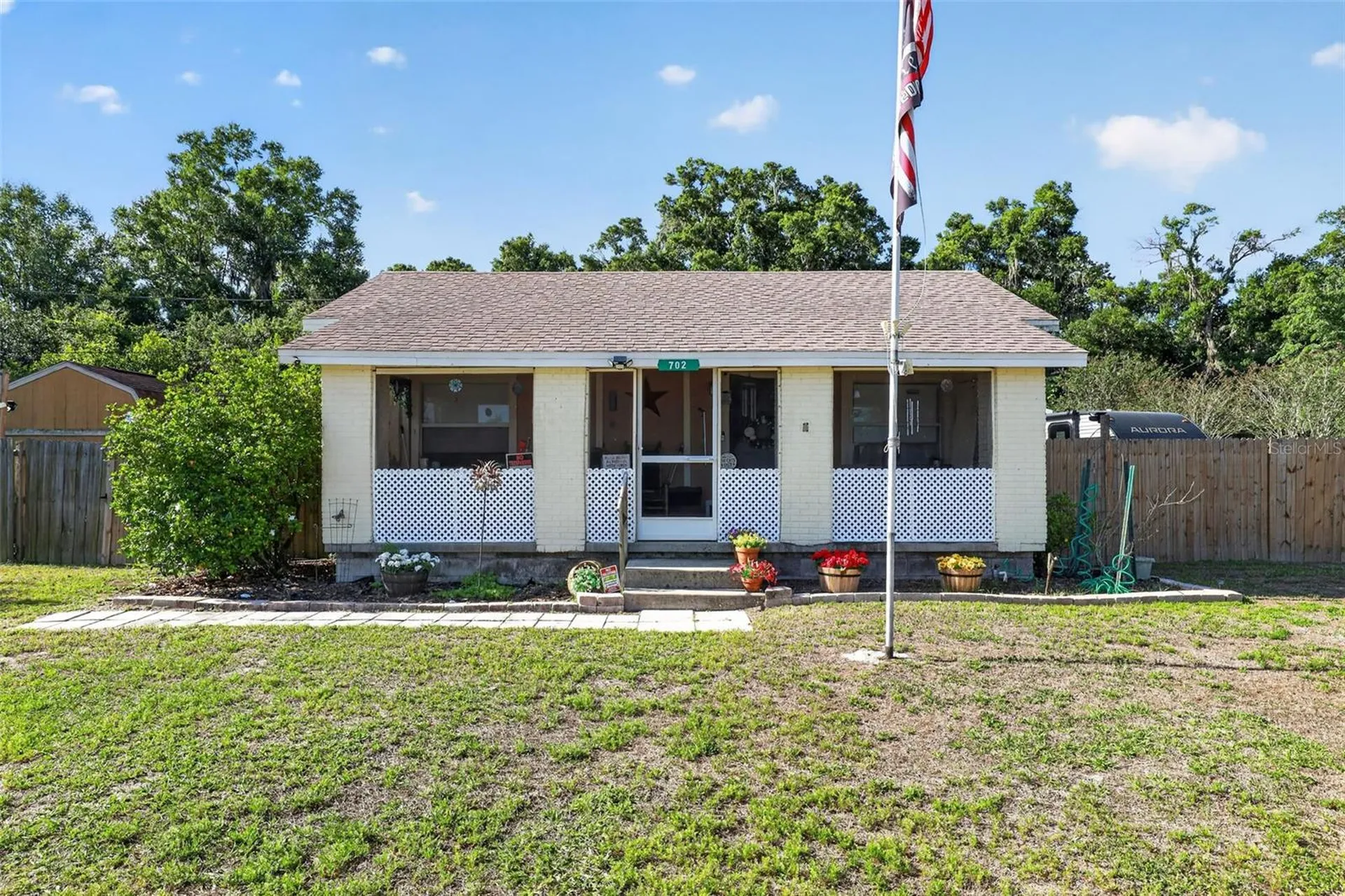 702 NW 3rd Street Mulberry FL 33860