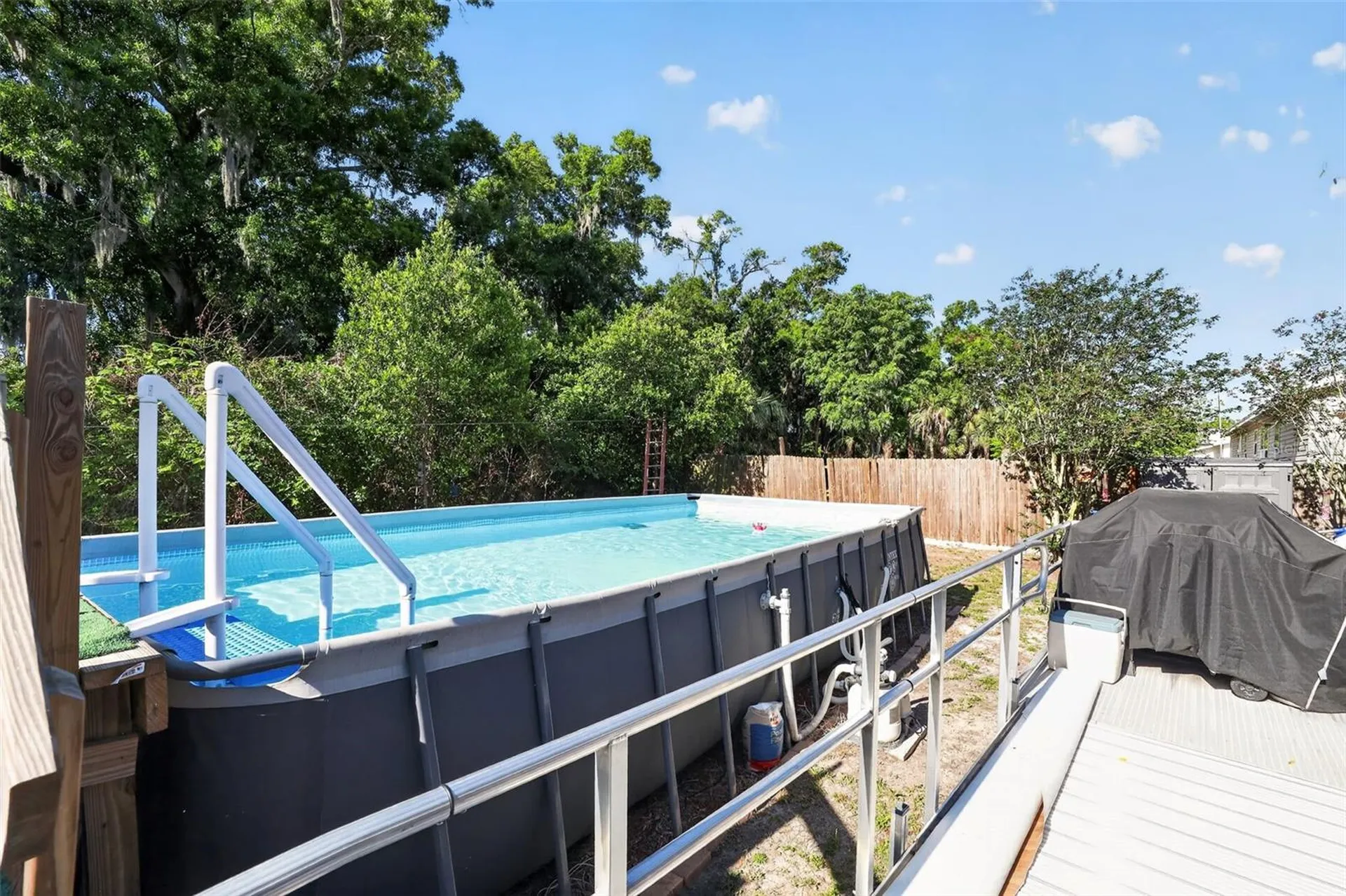 702 NW 3rd Street Mulberry FL 33860