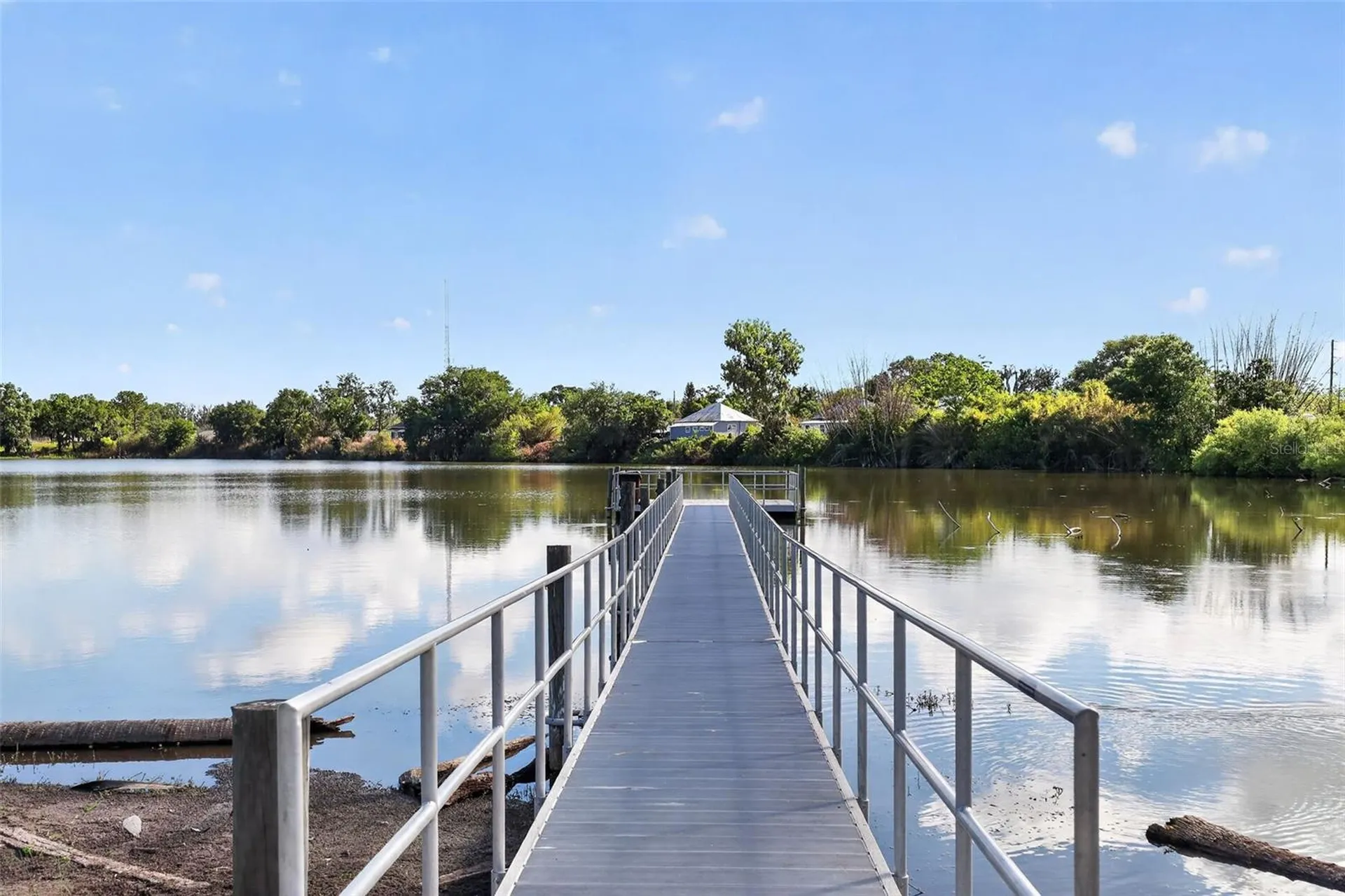 702 NW 3rd Street Mulberry FL 33860