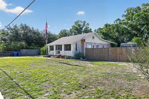 702 NW 3rd Street Mulberry FL 33860