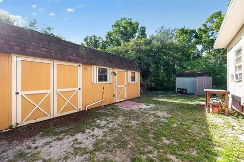 702 NW 3rd Street Mulberry FL 33860