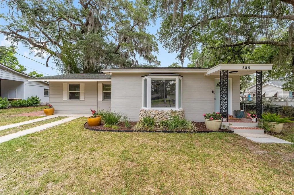 825 SE 13th Street Ocala FL 34471