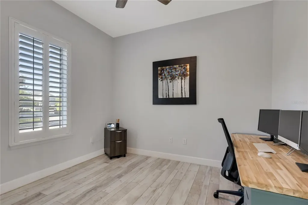 8427 Reymont Street Orlando FL 32827