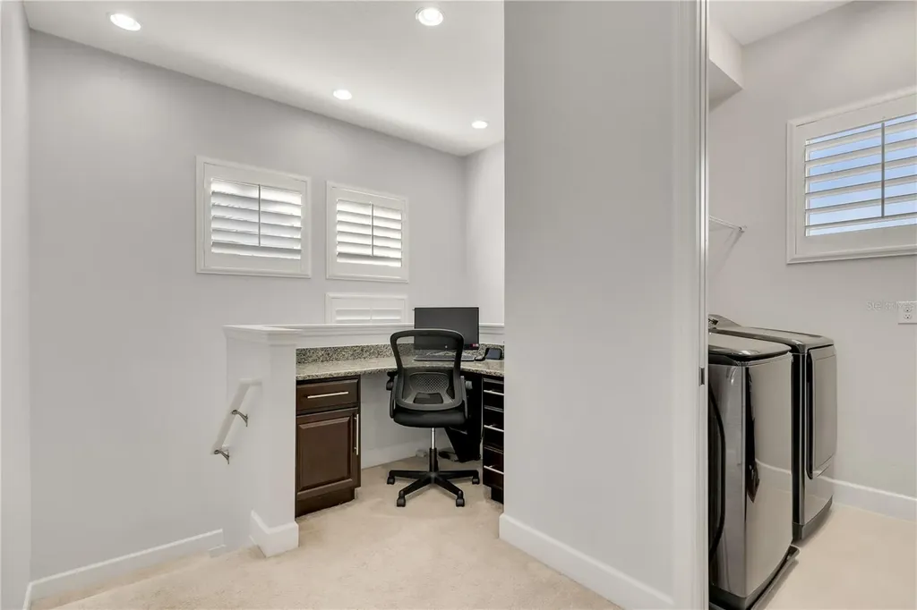 8427 Reymont Street Orlando FL 32827