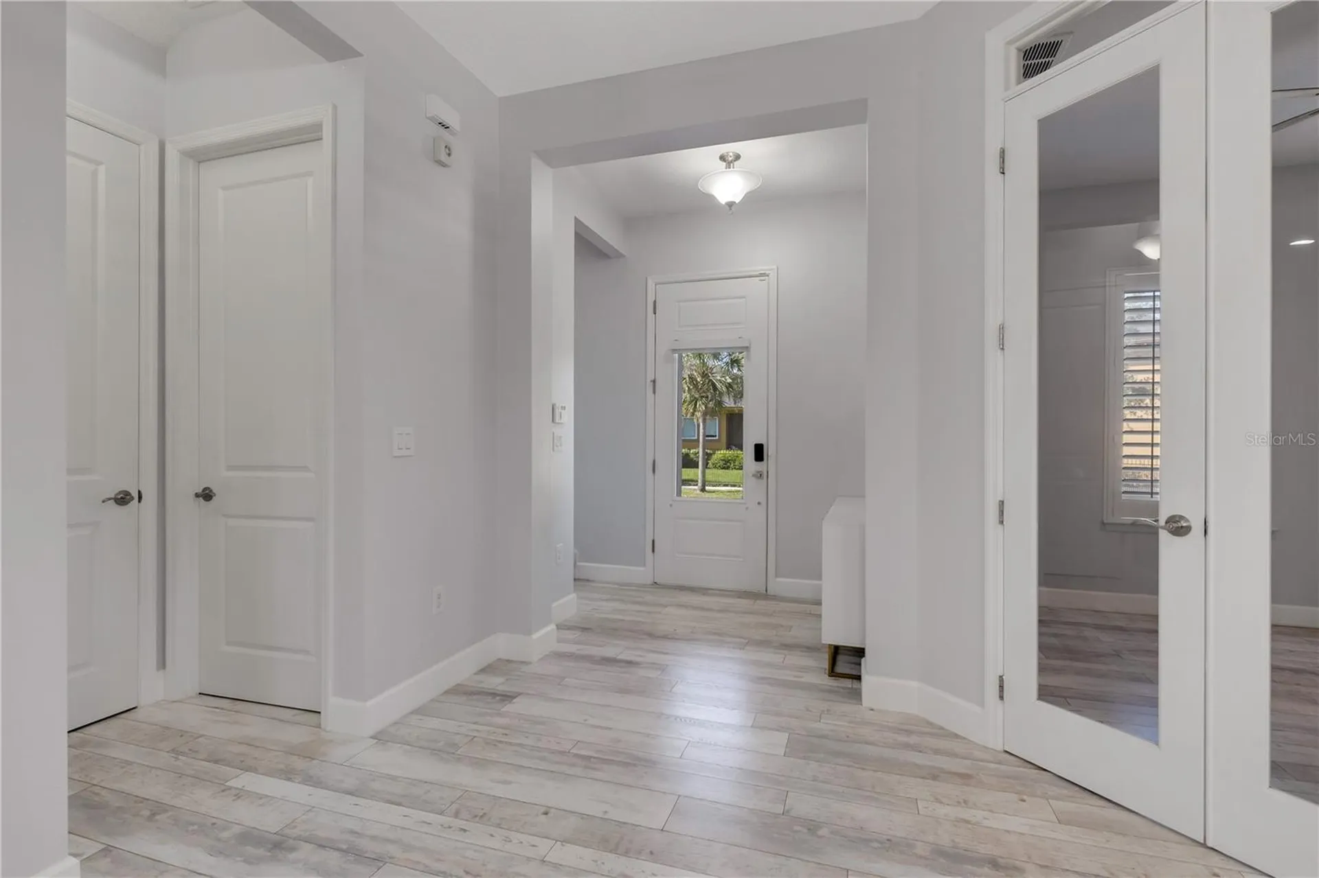 8427 Reymont Street Orlando FL 32827