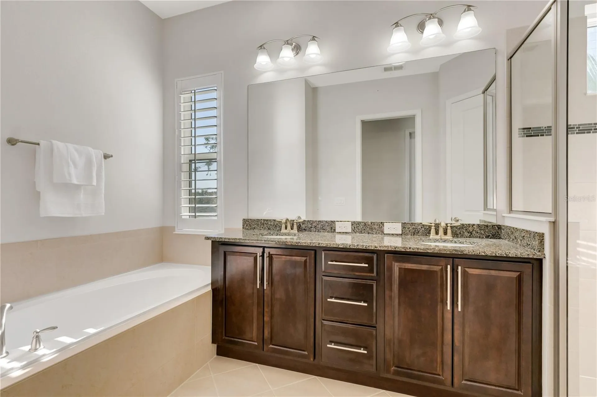 8427 Reymont Street Orlando FL 32827