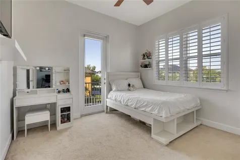 8427 Reymont Street Orlando FL 32827