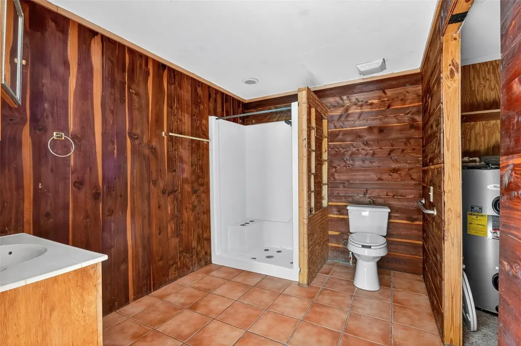 3749 V SW 22nd Place Bell FL 32619