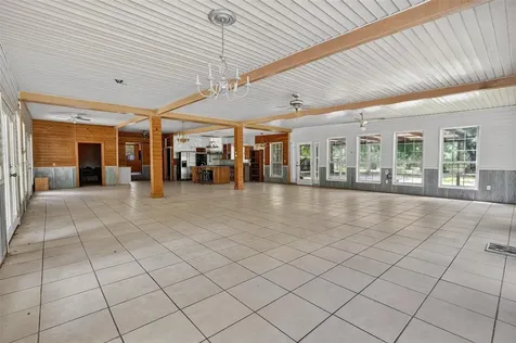 3749 V SW 22nd Place Bell FL 32619