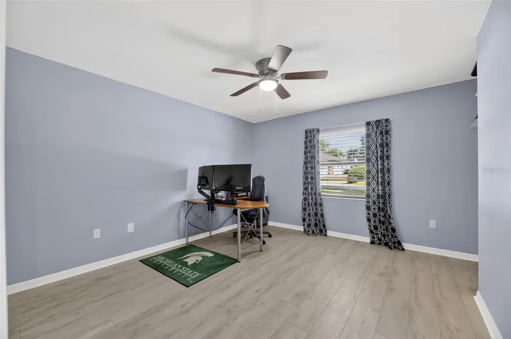 926 Hillgrove Lane Auburndale FL 33823