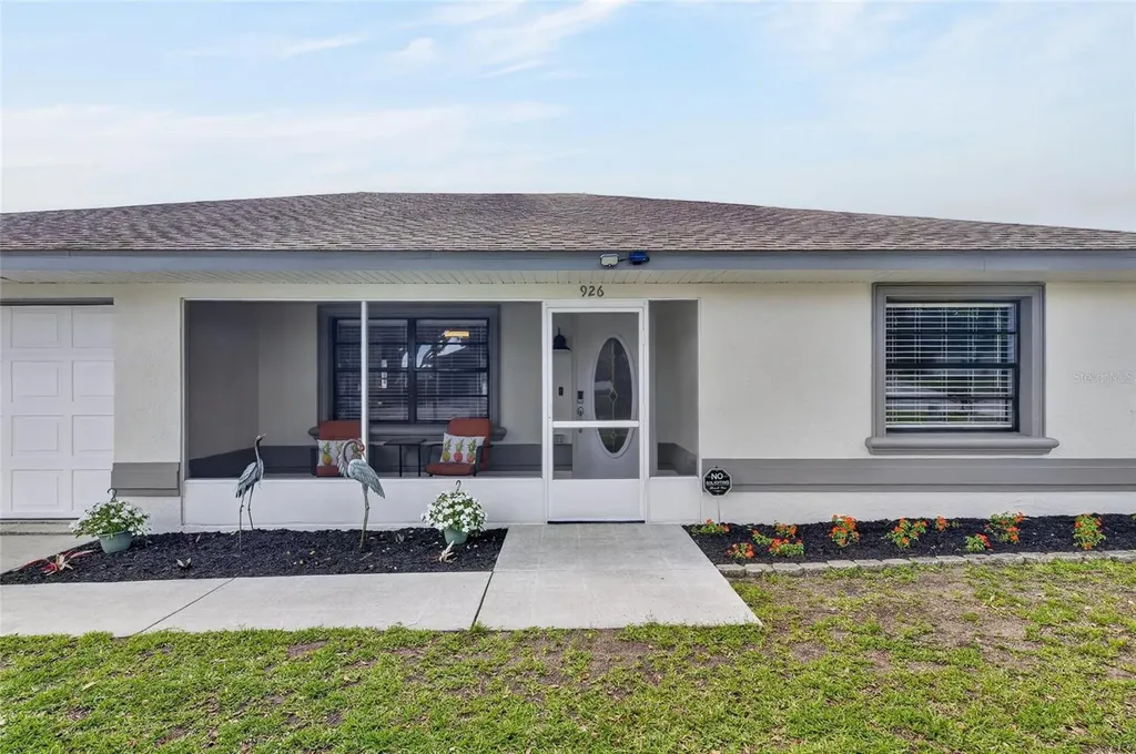 926 Hillgrove Lane Auburndale FL 33823