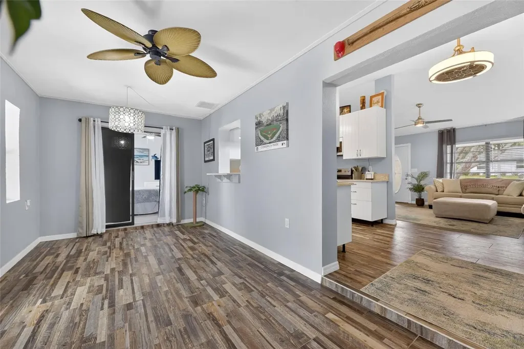 926 Hillgrove Lane Auburndale FL 33823