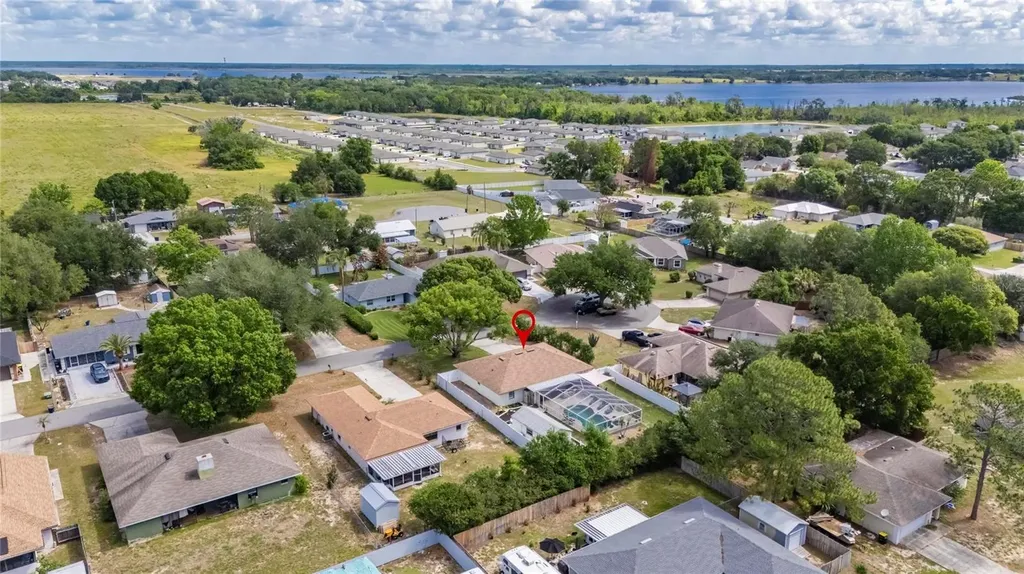 926 Hillgrove Lane Auburndale FL 33823