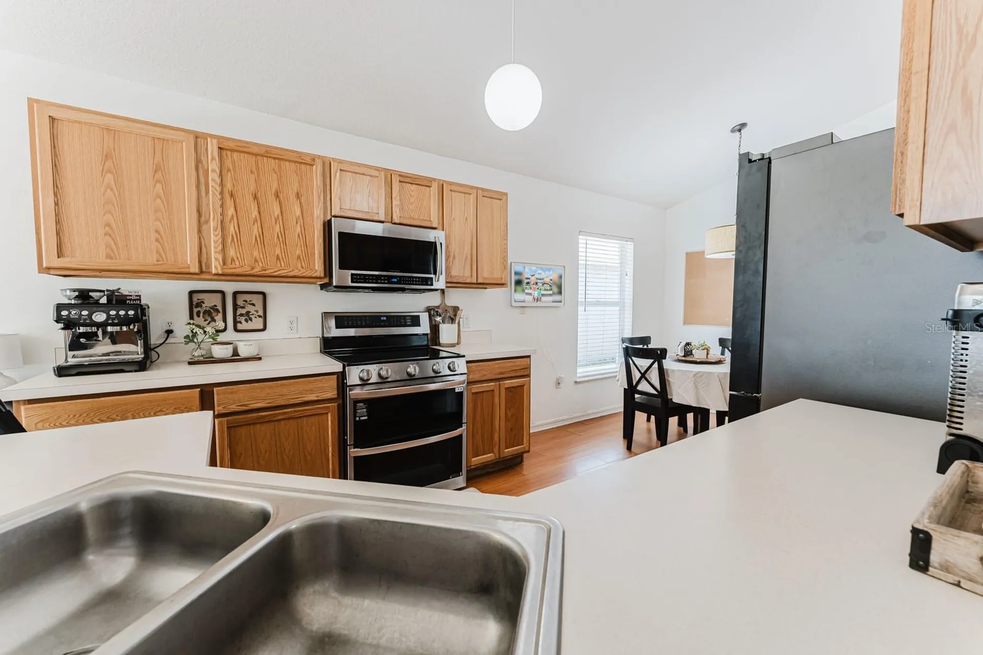 2043 Corner Tree Court Orlando FL 32820