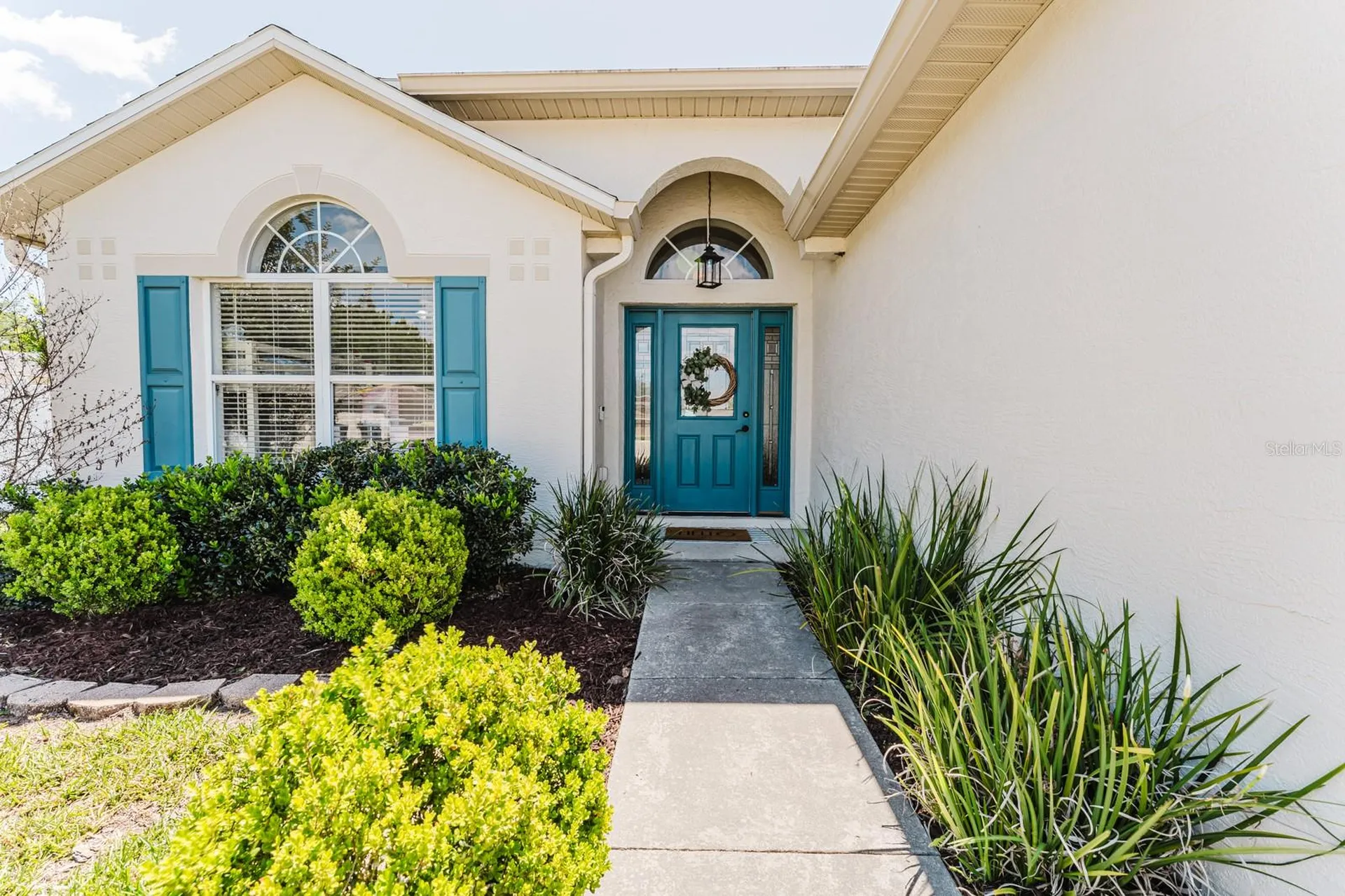 2043 Corner Tree Court Orlando FL 32820