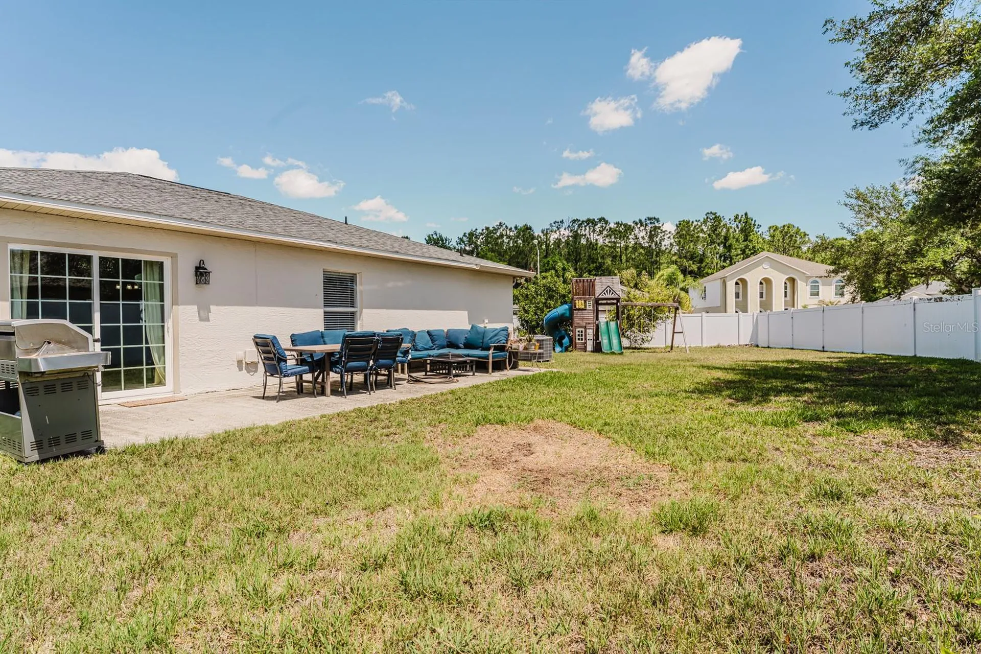 2043 Corner Tree Court Orlando FL 32820