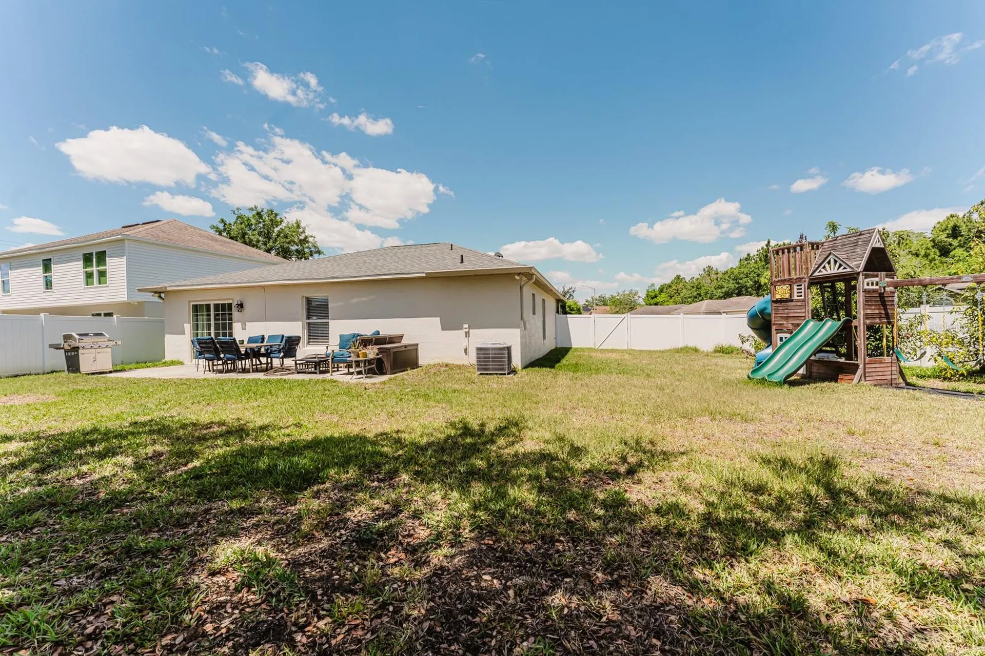 2043 Corner Tree Court Orlando FL 32820