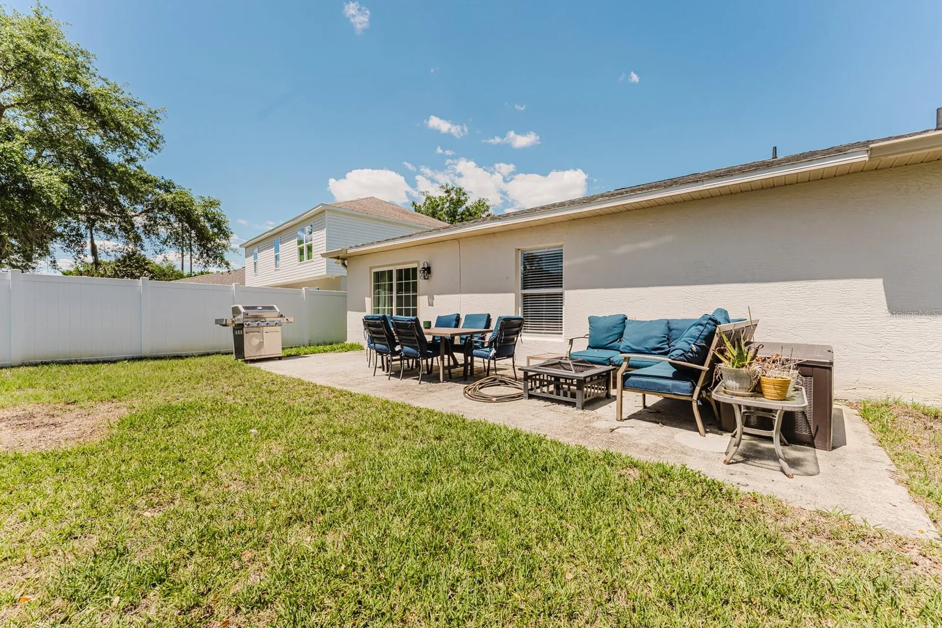 2043 Corner Tree Court Orlando FL 32820