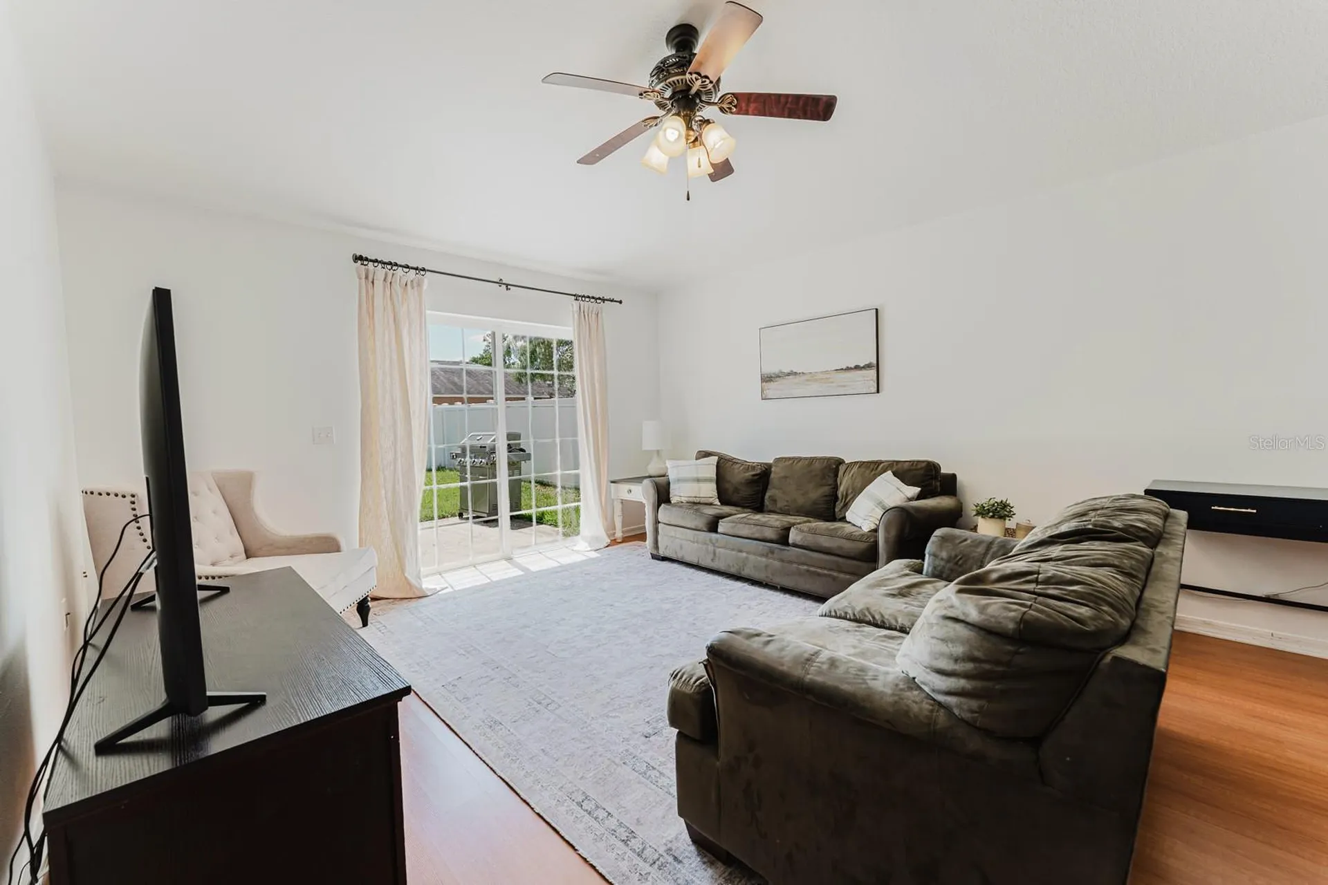 2043 Corner Tree Court Orlando FL 32820