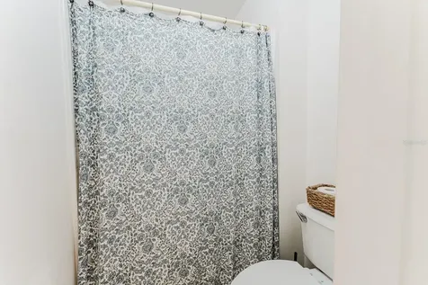 2043 Corner Tree Court Orlando FL 32820