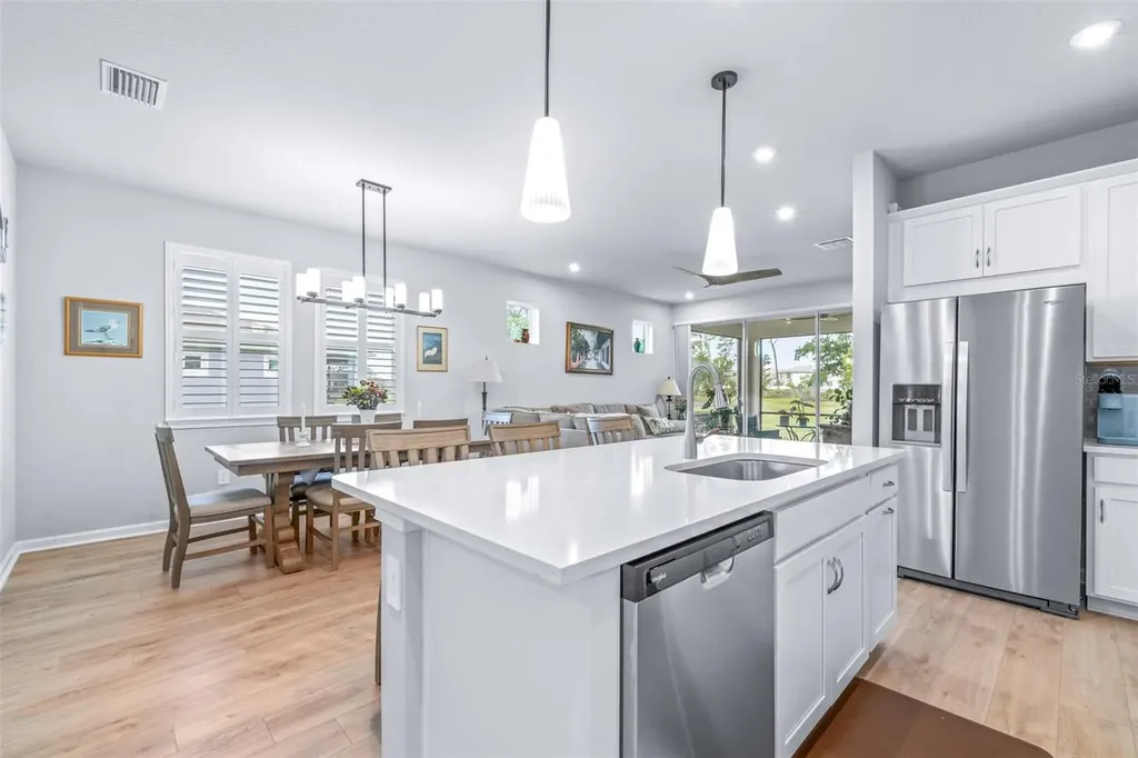 6131 Timberdale Avenue Wesley Chapel FL 33545