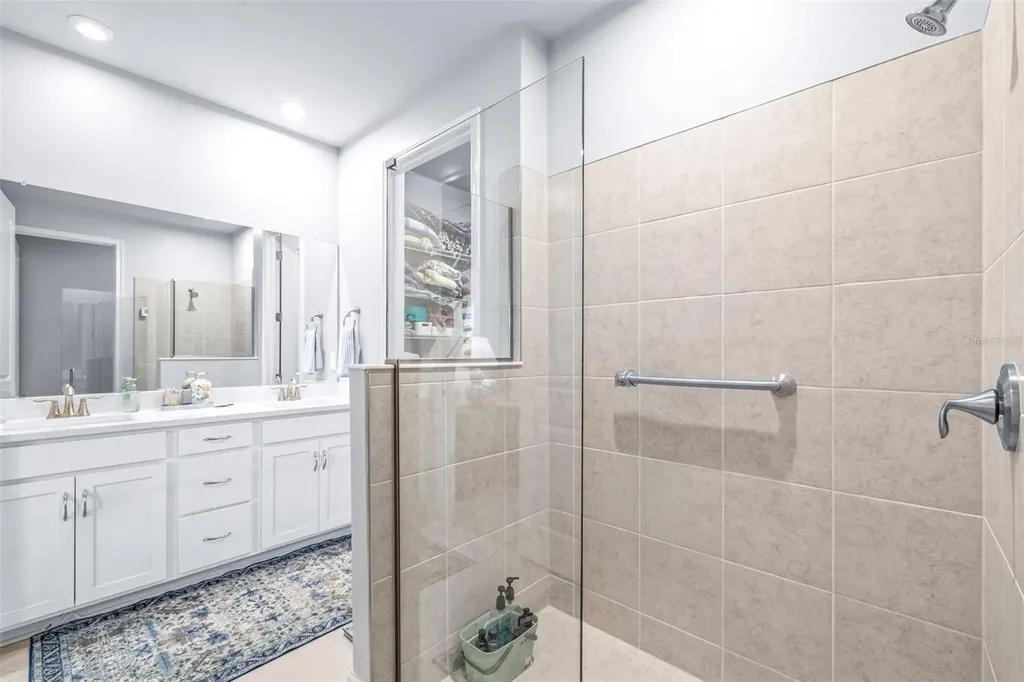 6131 Timberdale Avenue Wesley Chapel FL 33545