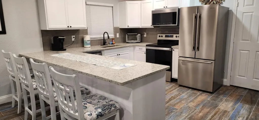 5053 N Beach Road Englewood FL 34223