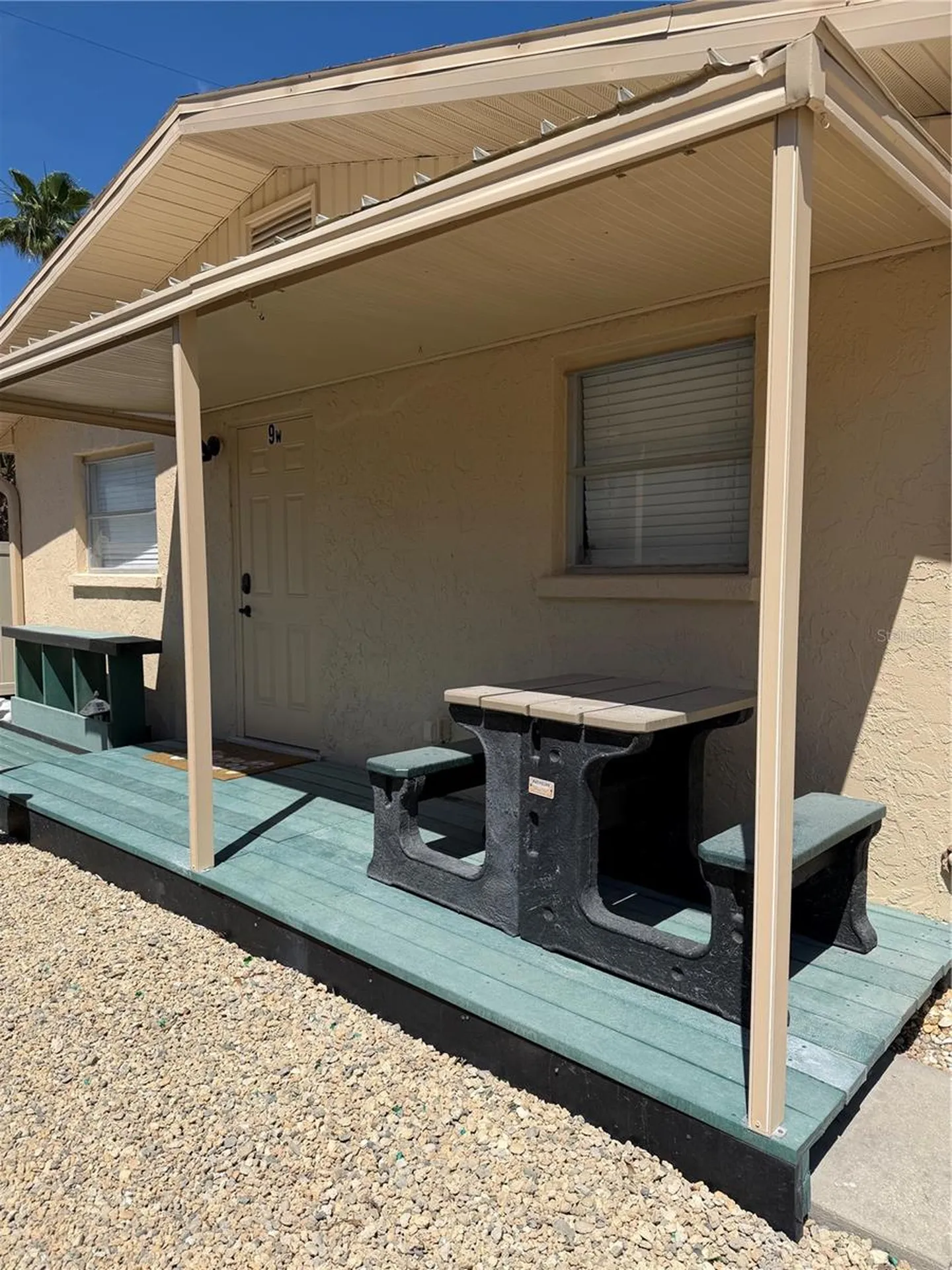 5053 N Beach Road Englewood FL 34223