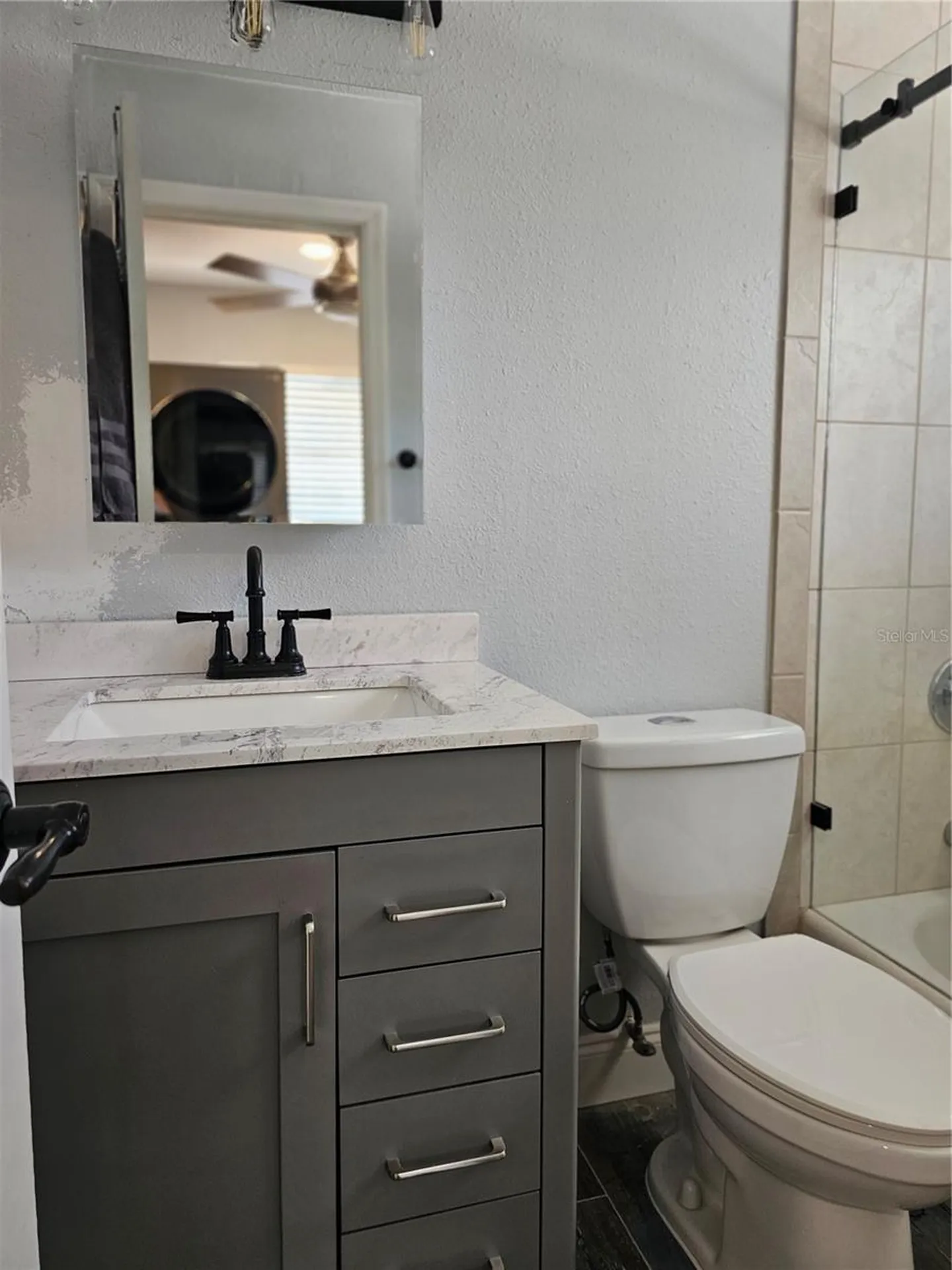 5053 N Beach Road Englewood FL 34223