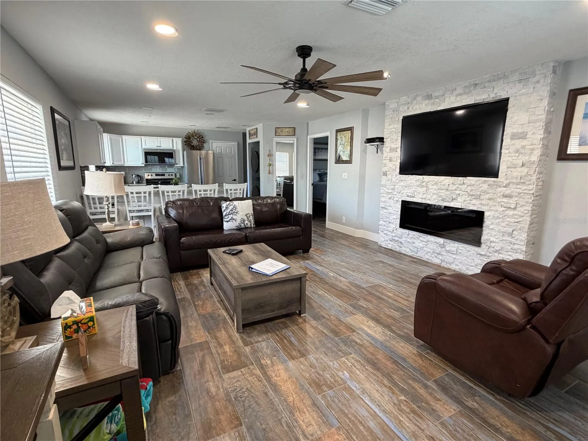 5053 N Beach Road Englewood FL 34223