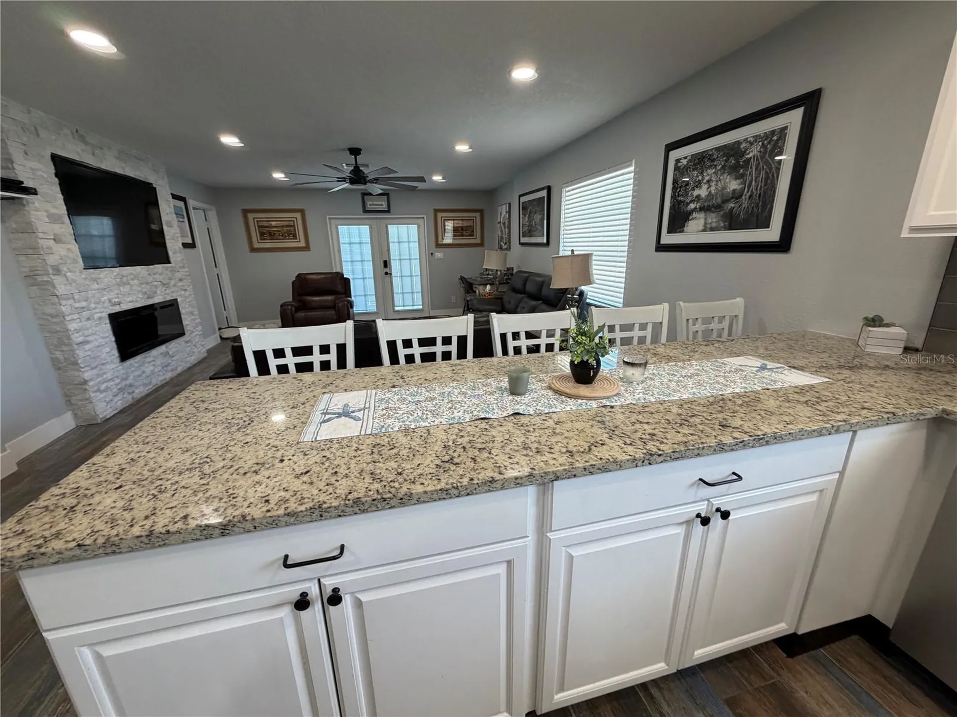 5053 N Beach Road Englewood FL 34223