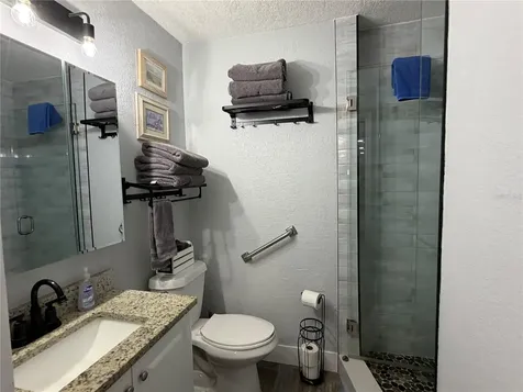5053 N Beach Road Englewood FL 34223