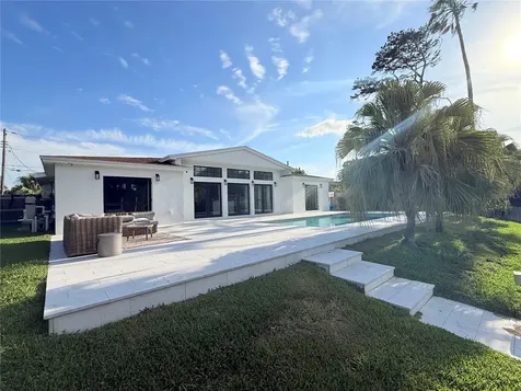 797 45th Avenue NE St Petersburg FL 33703