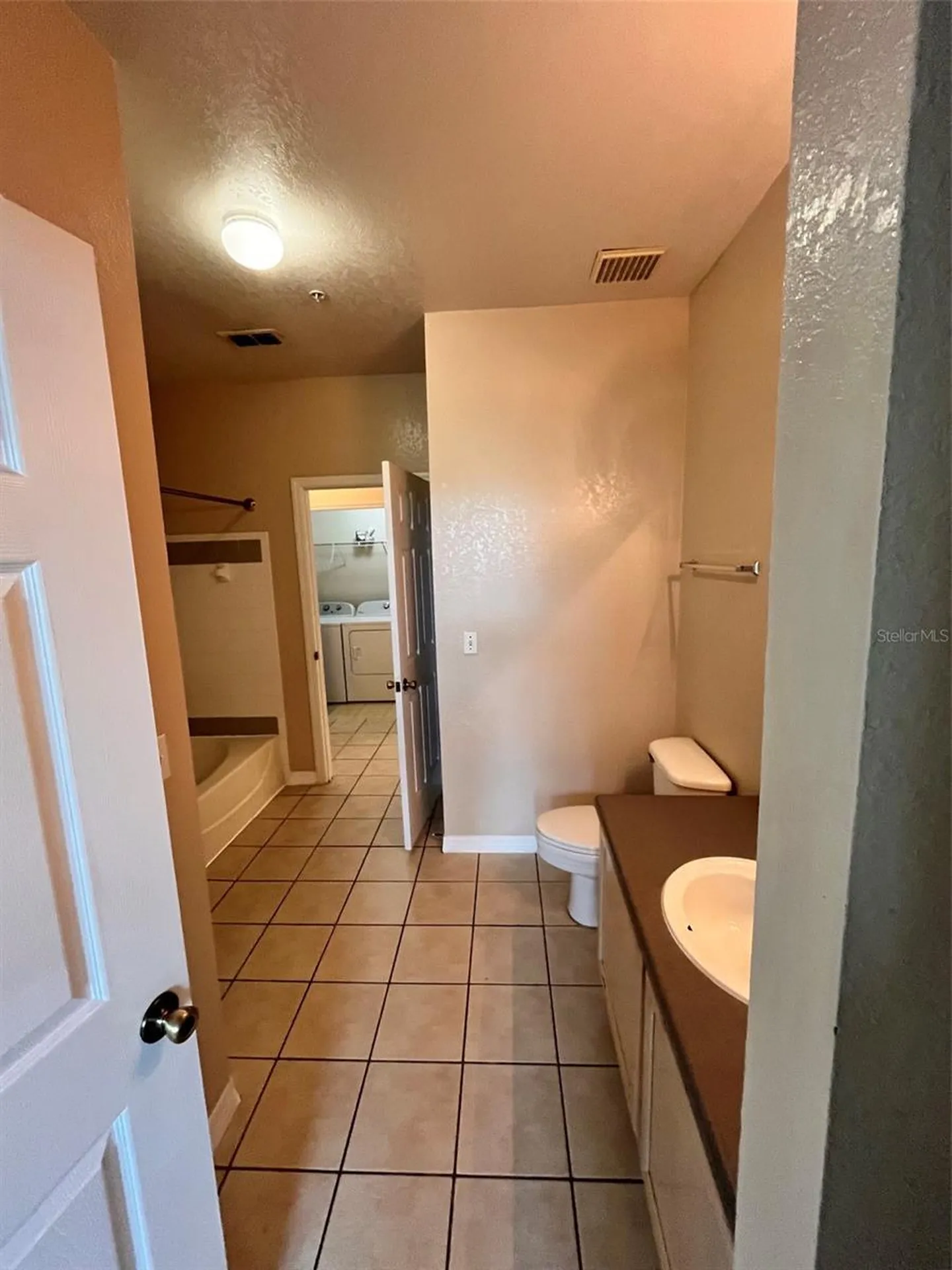 6685 Queens Borough Avenue Orlando FL 32835