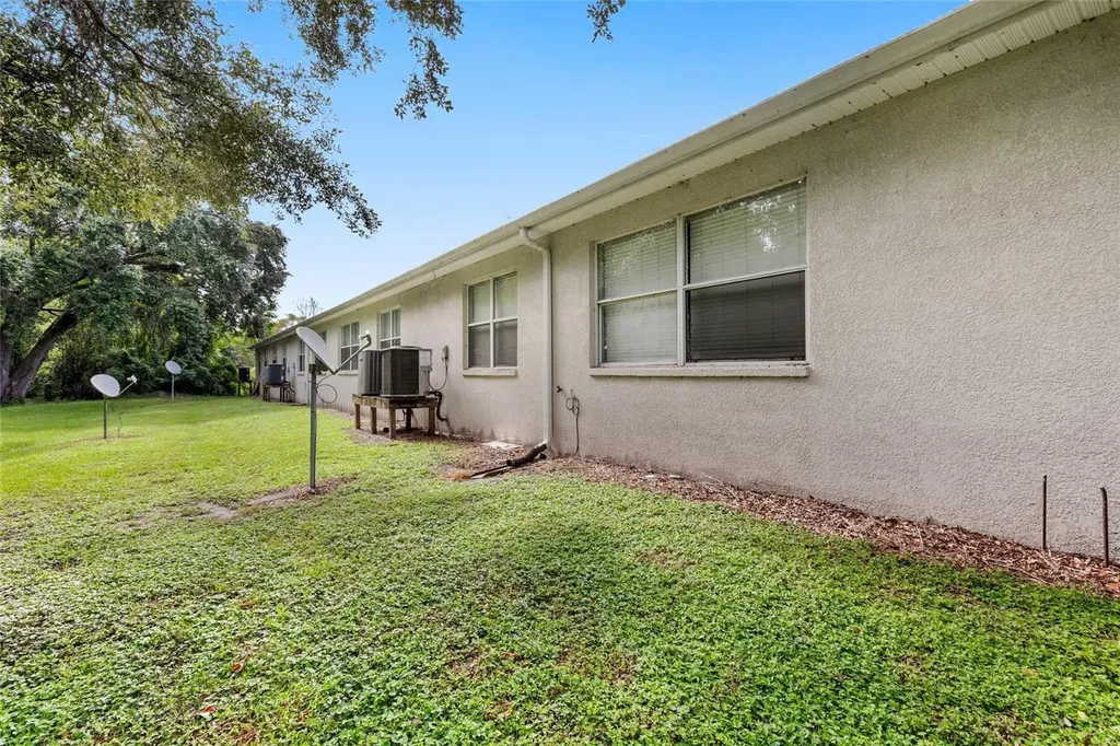 37227 Grassy Hill Lane Dade City FL 33525