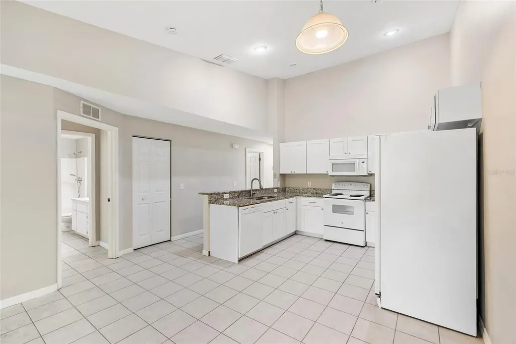 37227 Grassy Hill Lane Dade City FL 33525