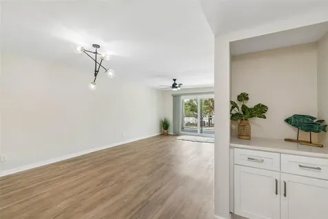 160 Columbia Drive Tampa FL 33606