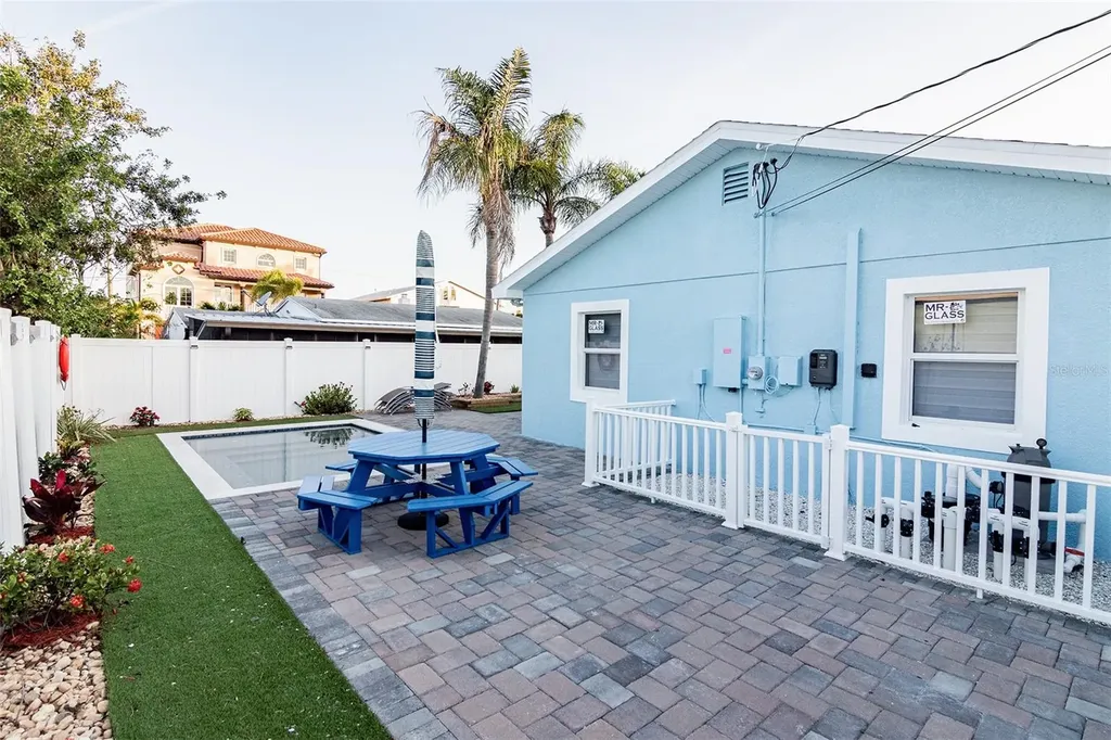 352 144th Avenue Madeira Beach FL 33708