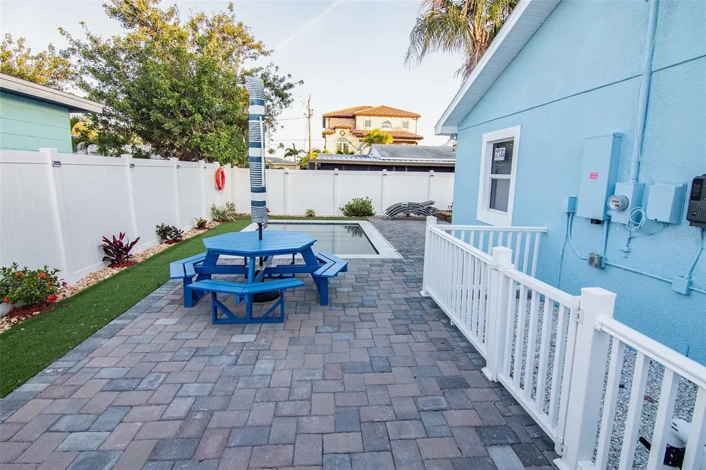 352 144th Avenue Madeira Beach FL 33708