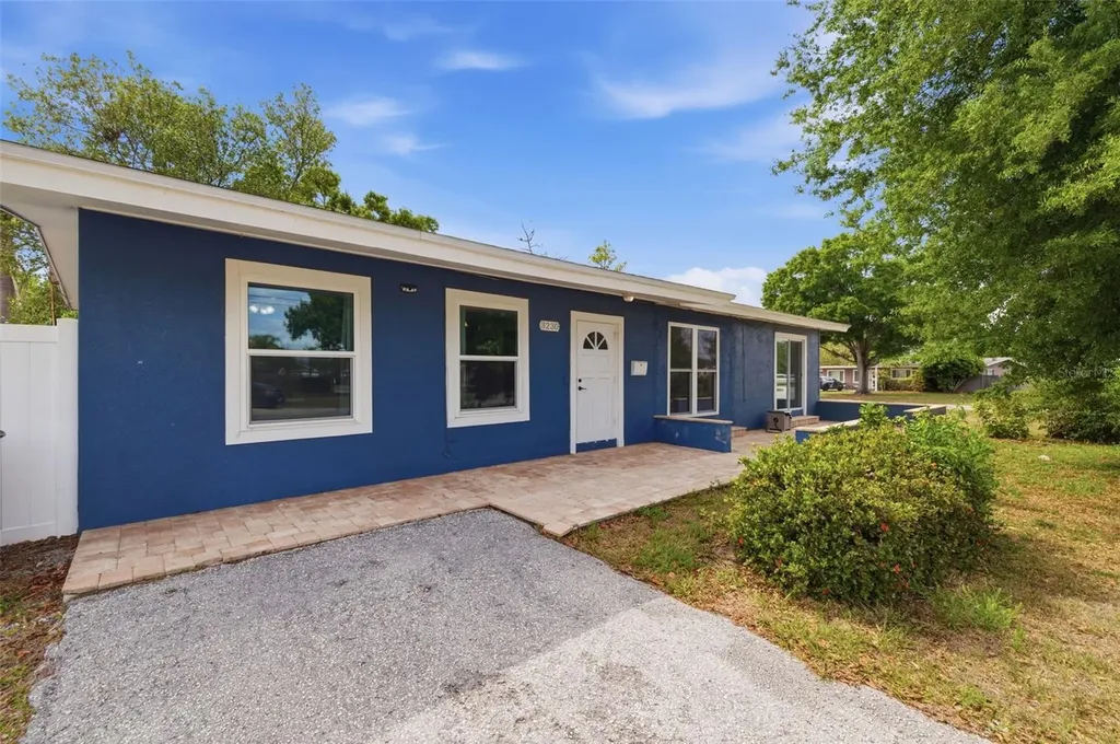 3230 51st Street N St Petersburg FL 33710