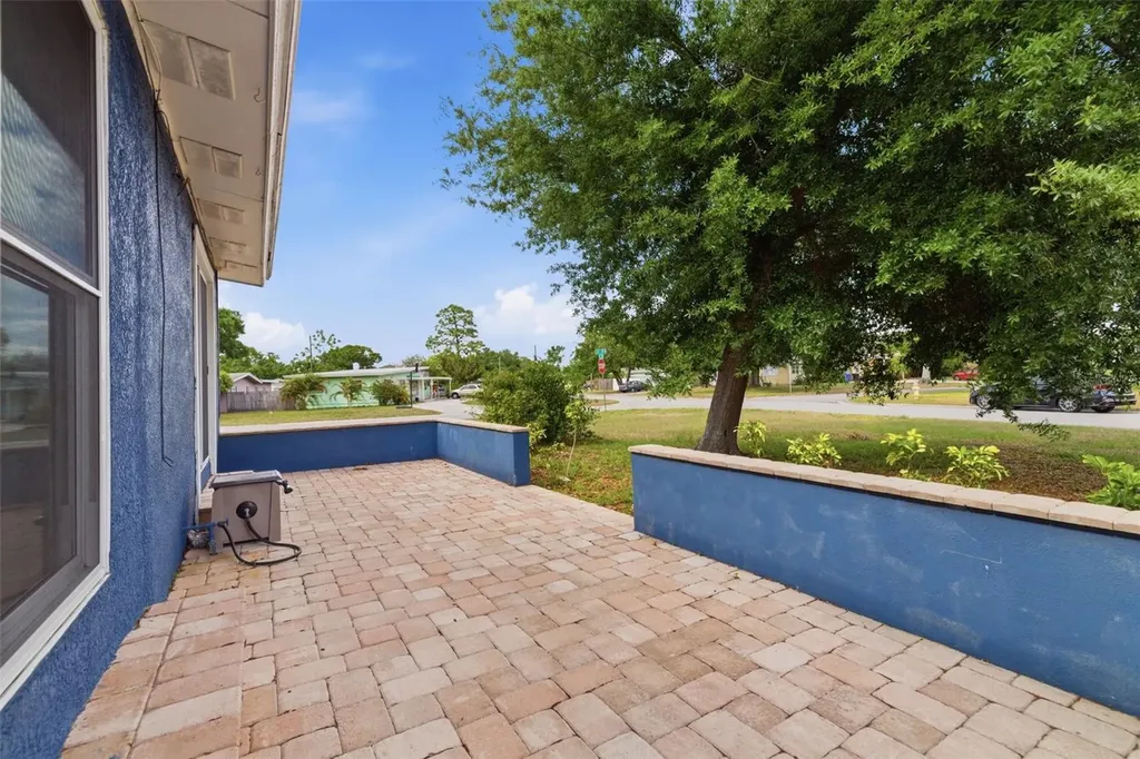 3230 51st Street N St Petersburg FL 33710