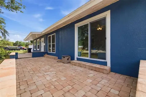 3230 51st Street N St Petersburg FL 33710
