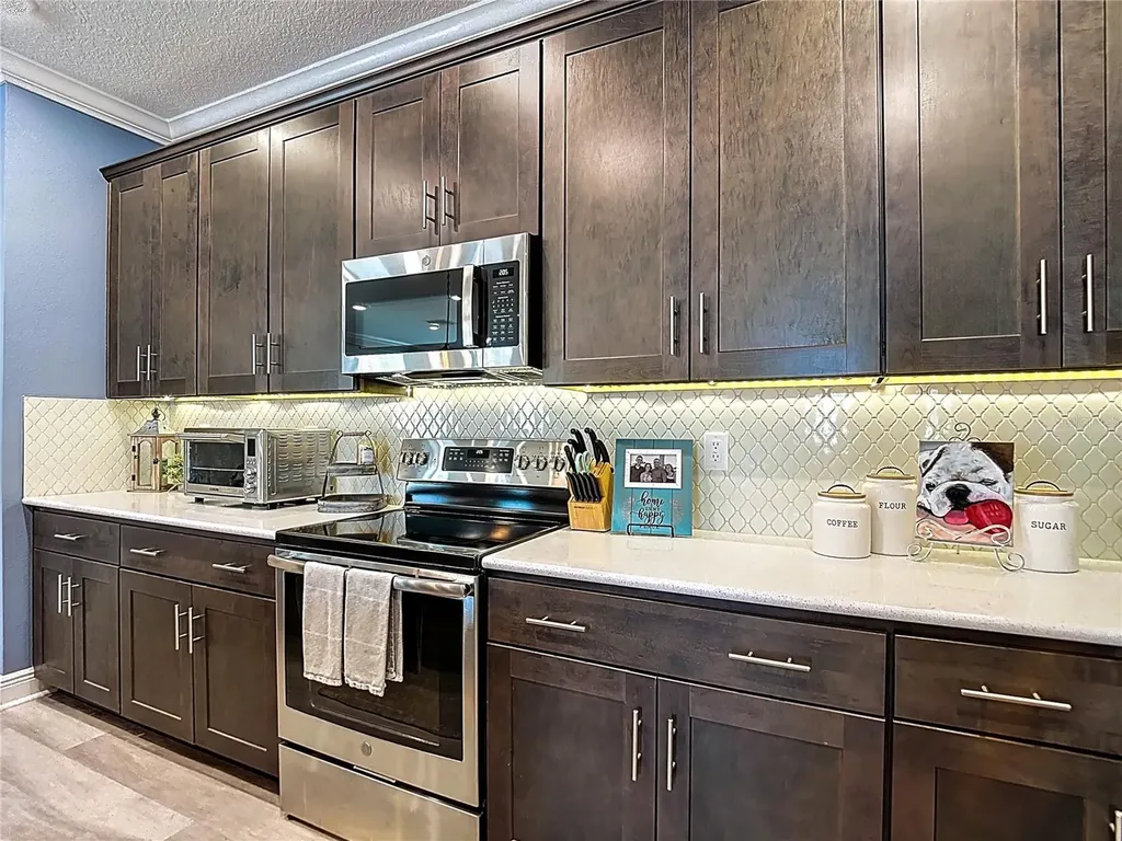 30980 Jazz Leaf Place San Antonio FL 33576