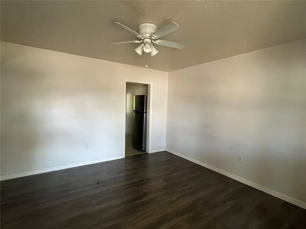 10825 Navajo Drive St Petersburg FL 33708