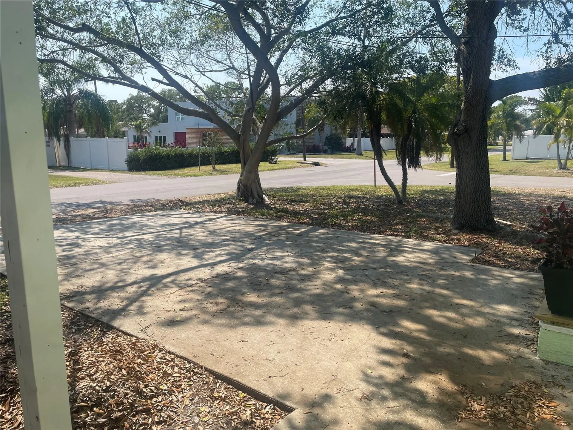 10825 Navajo Drive St Petersburg FL 33708