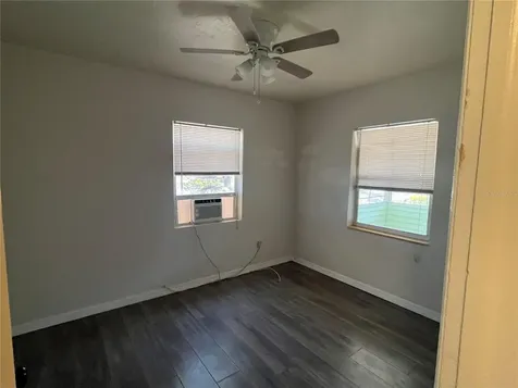 10825 Navajo Drive St Petersburg FL 33708