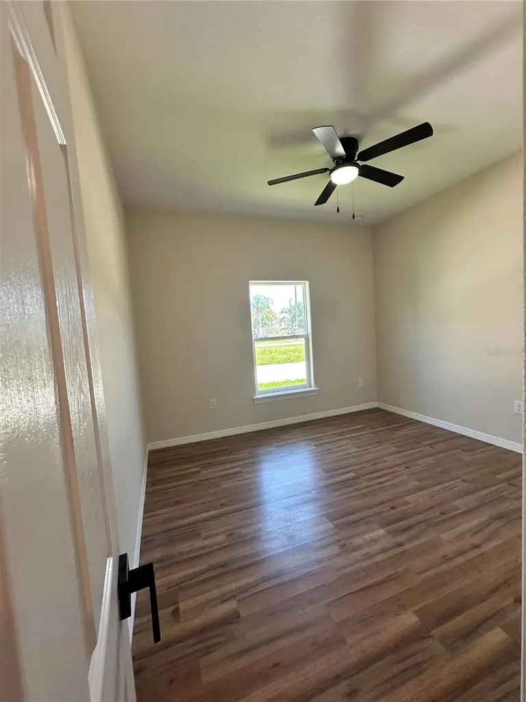 1404 Lowry Avenue E Haines City FL 33844